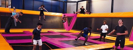 trampoline park 