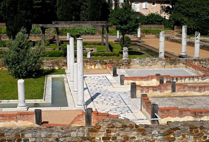 Monuments archéologiques 