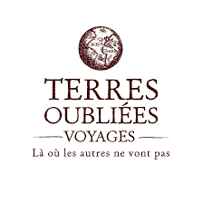 Logo terres oubliées agence de voyage