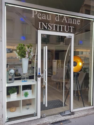 Institut de beauté, soin, beauté, peau d'année