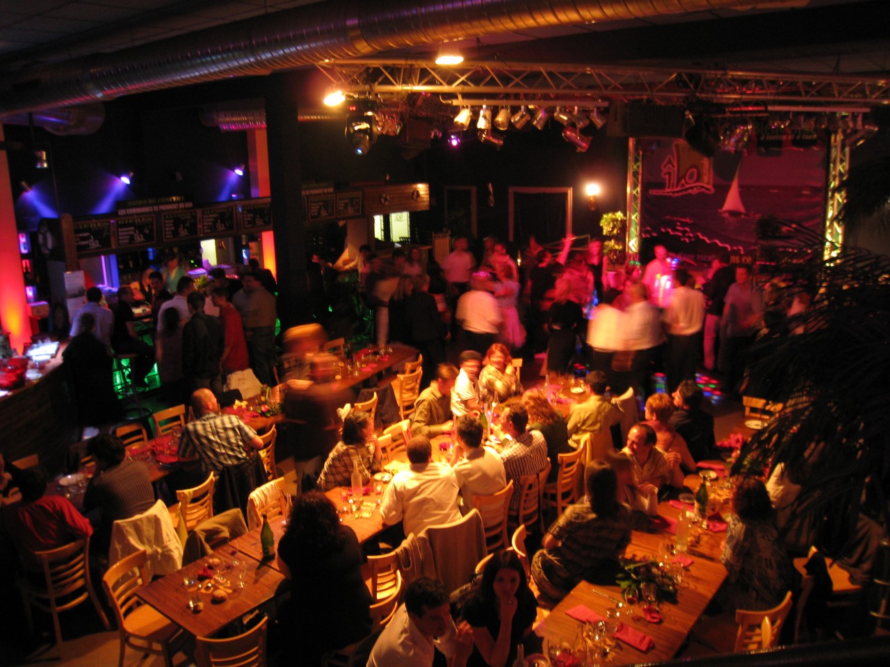 bar animé et coloré
