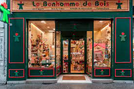 Devanture magasin jouets