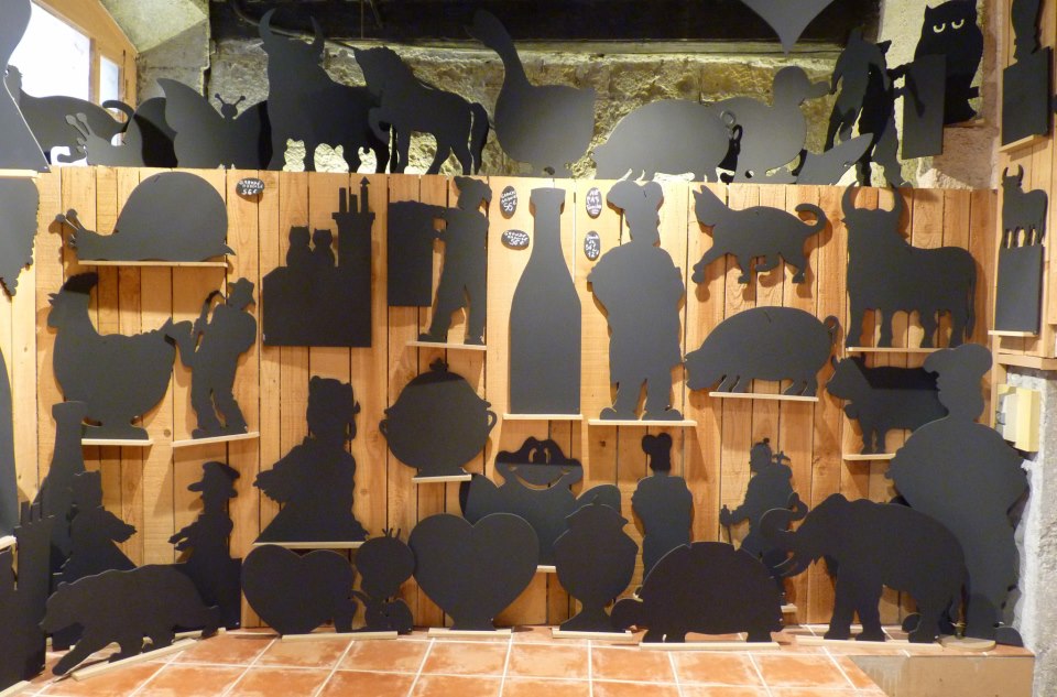 Des décorations faites en ardoises