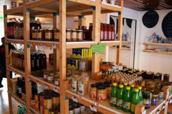 Intérieur épicerie