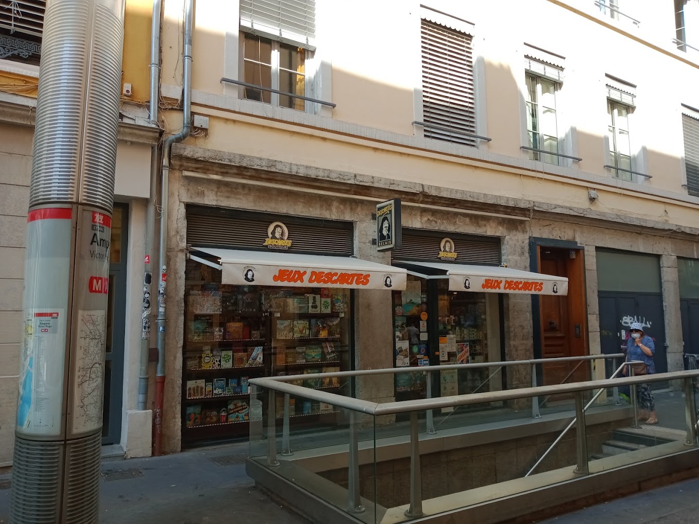 Devanture boutique jeux de société