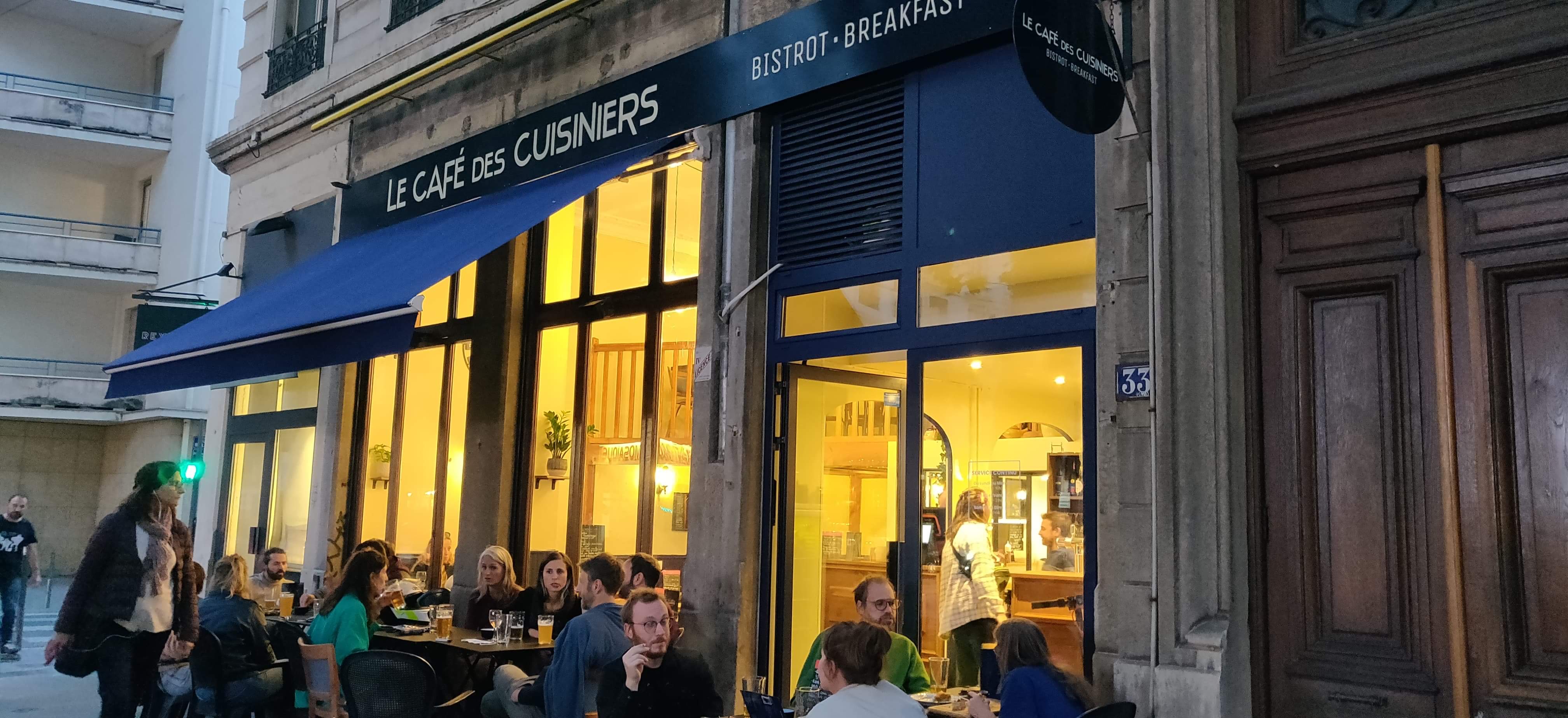 Café restaurant, terrasse, cosy, chaleureux