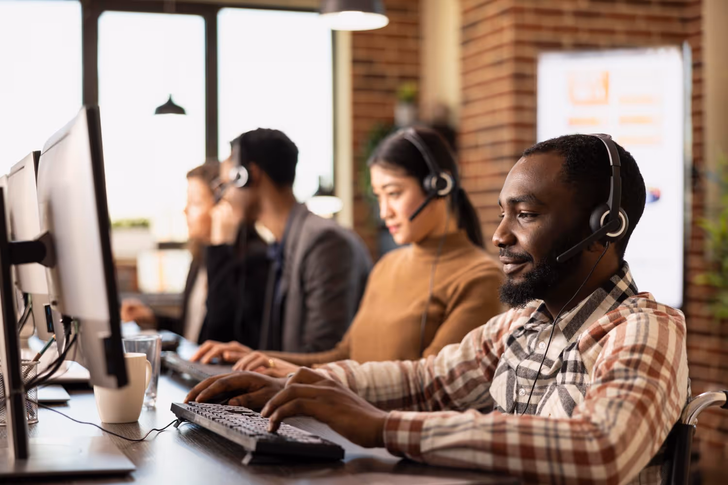 Las 11 mejores herramientas de AI para la atención al cliente
