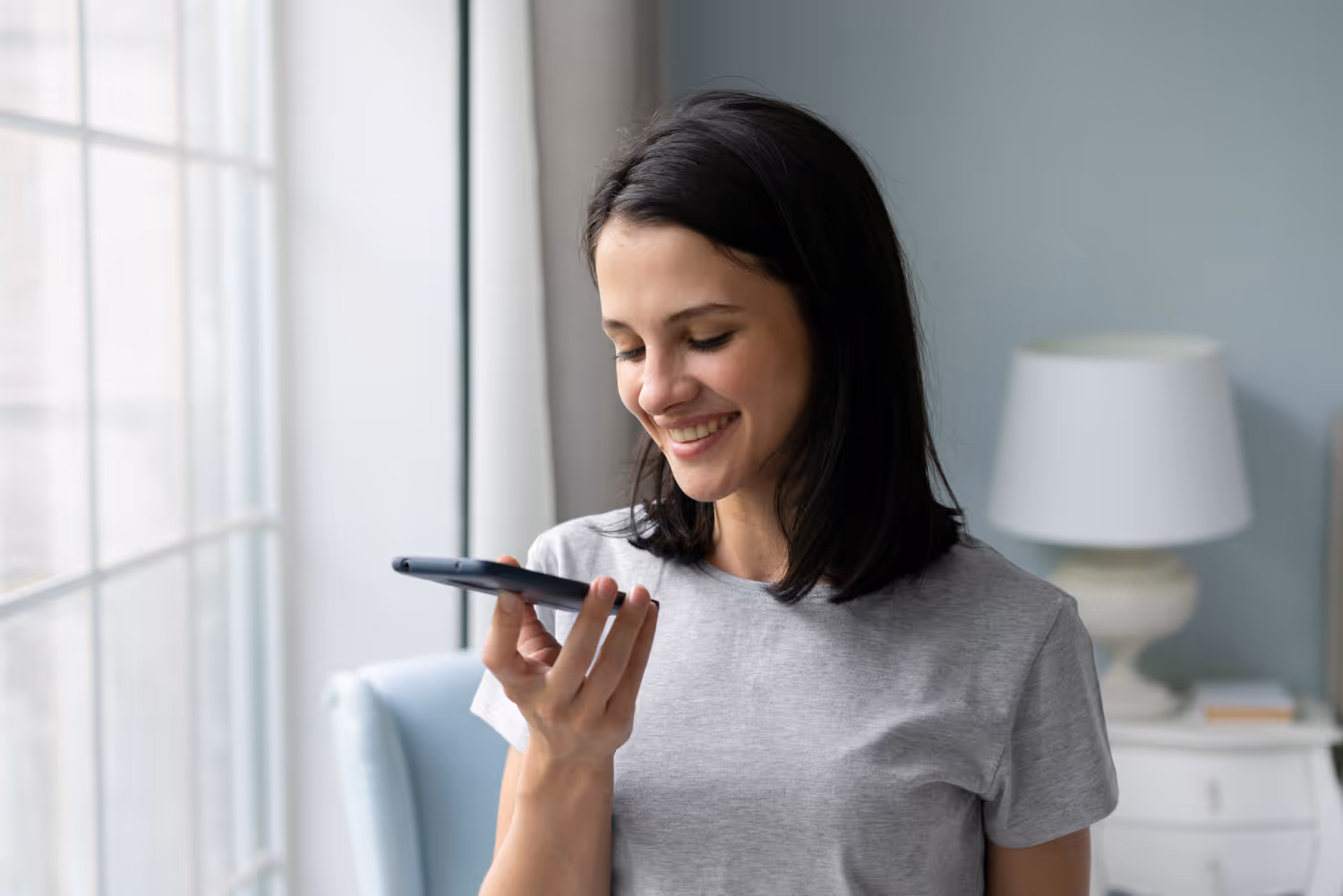 9 beste AI spraakassistenten voor betere productiviteit, ondersteuning en verkoop