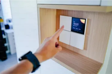 AI Agent controlling smart home panel. Time shown is 14:22.