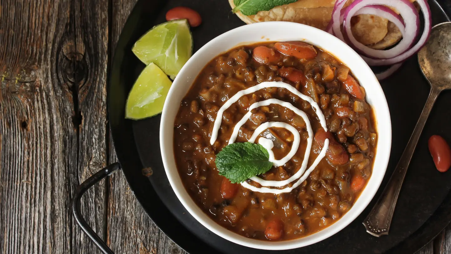 Kremasti curry od leće i povrća s kokosovim mlijekom