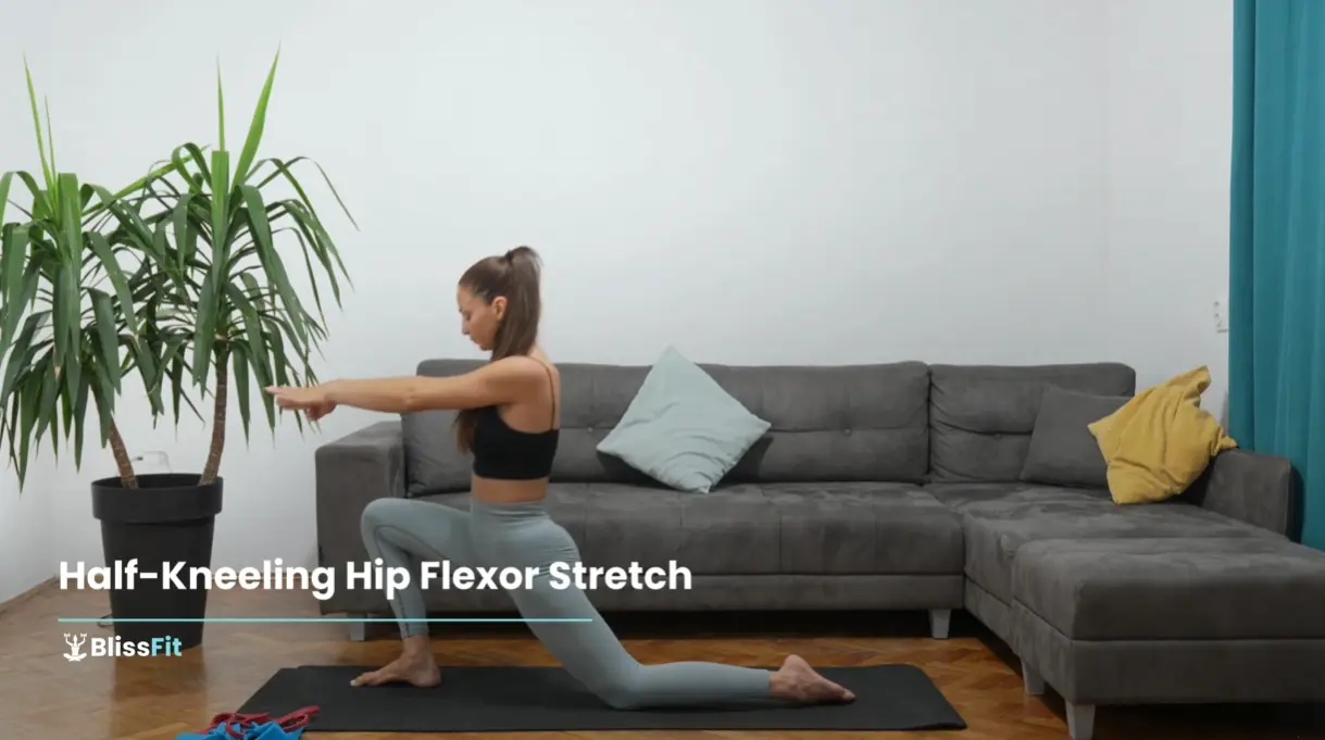 Half-kneeling hip flexor stretch (istezanje fleksora kuka u klečećem položaju)