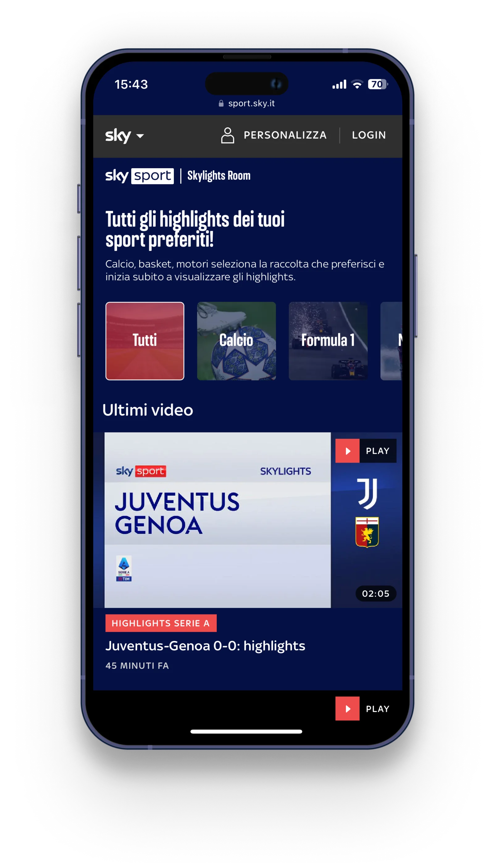 Schermata di un iPhone che mostra la pagina sport.sky.it con highlights sportivi, selezione di sport e video degli ultimi highlights di Juventus-Genoa.