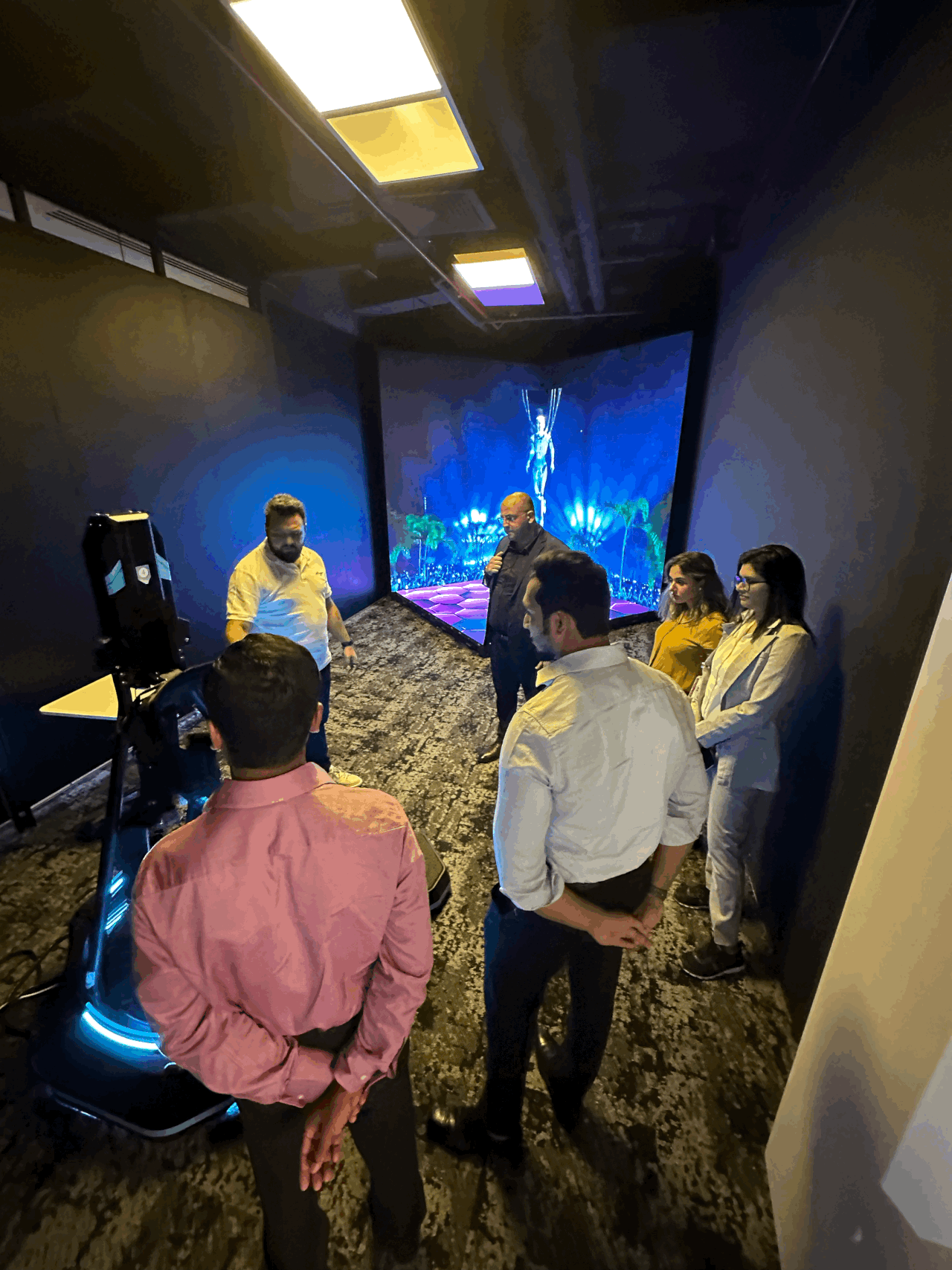 Mekdam Technology team visiting Ventum Tech's Innovation Center