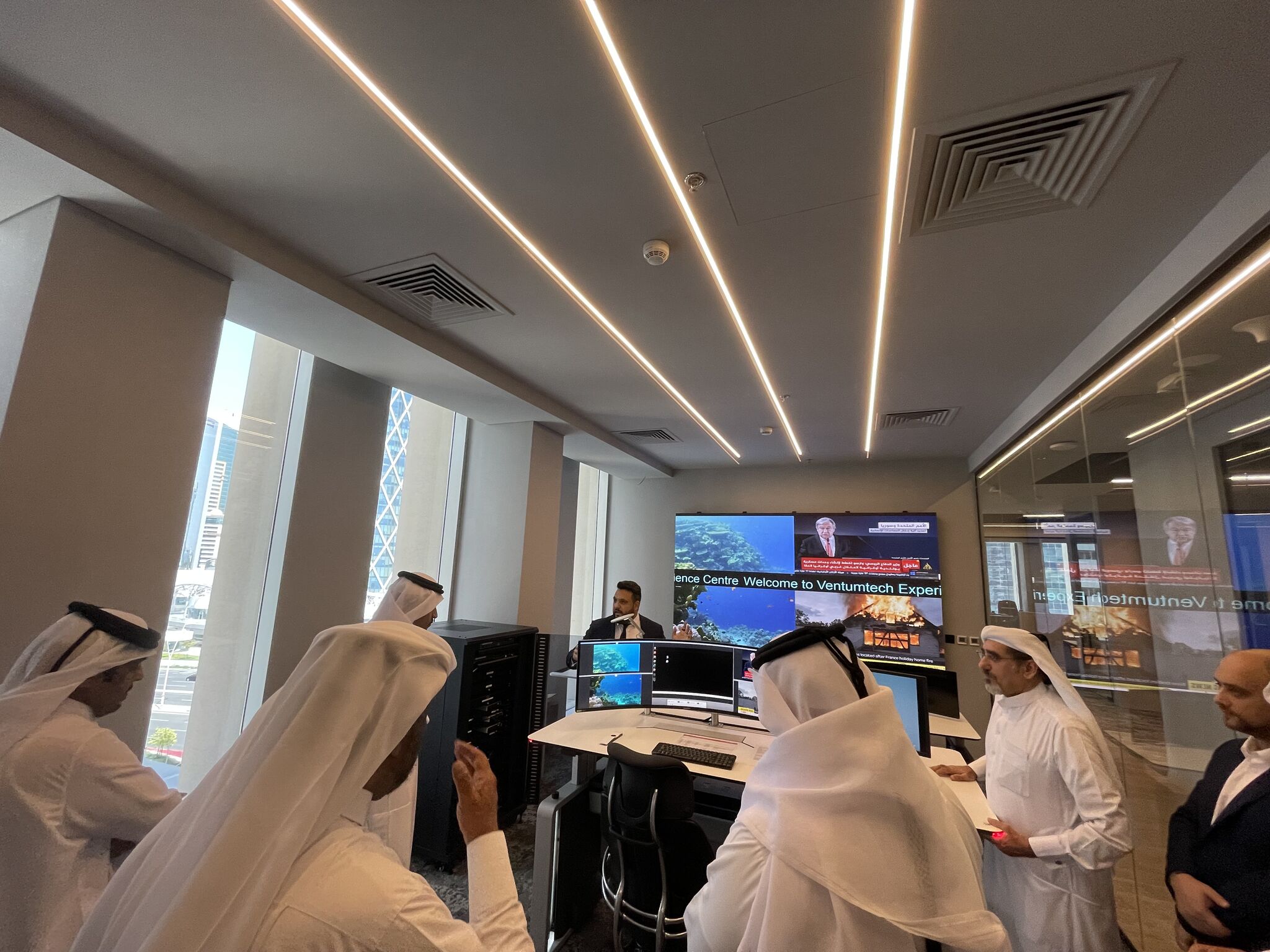 General Authority of Customs delegation visiting Ventum Tech's Experience Centre