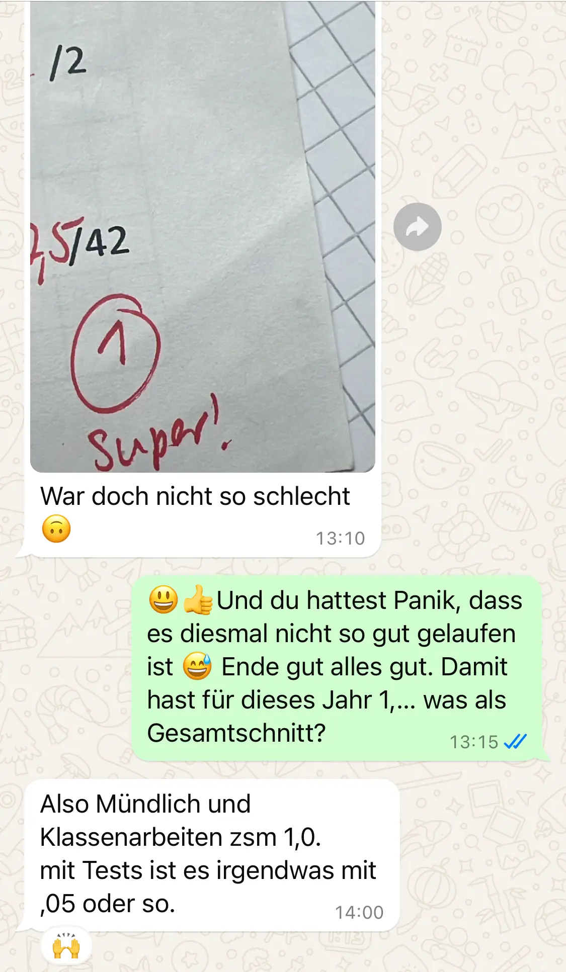 WhatsApp-Chat: Schüler schickt seinem Tutor die Mathe-Arbeit mit Note 1, Jahresschnitt rund 1,0