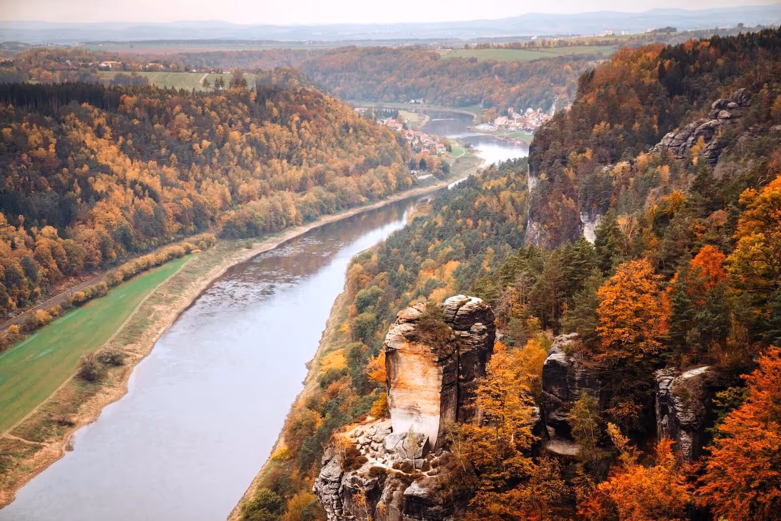 elbe sandstone canyon biggest canyon in central europe
