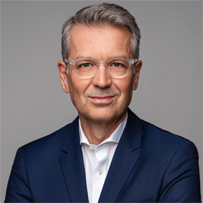Photo of Prof. Dr. Ali Arnaout, Former CFO & CIO, MD, Decarbonaid