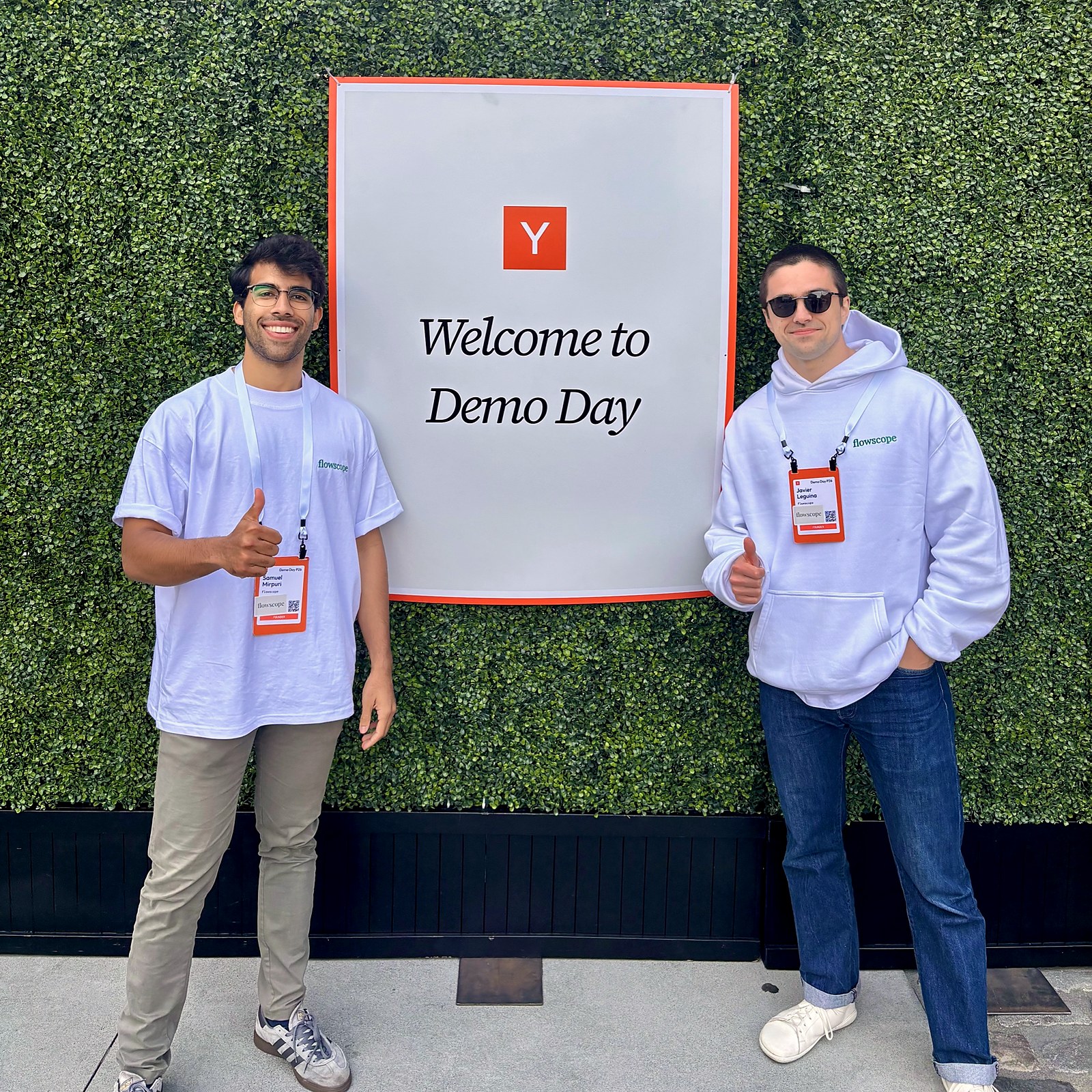 Samuel Mirpuri and Javier Leguina of FlowScope at YC Demo Day