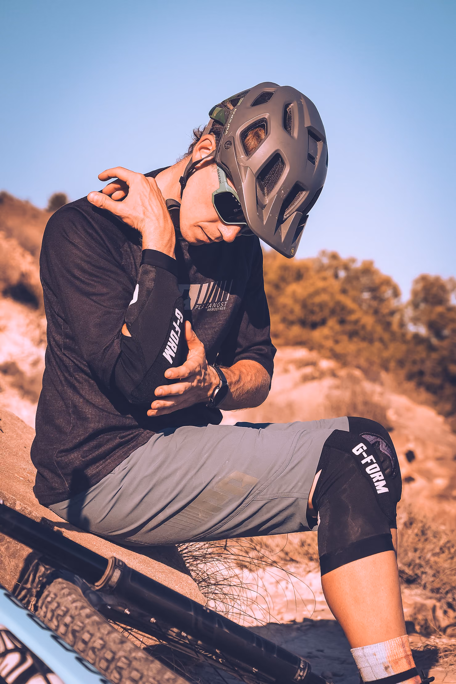 RE ZRO & G-Form Launch All New Mountain Bike Protection