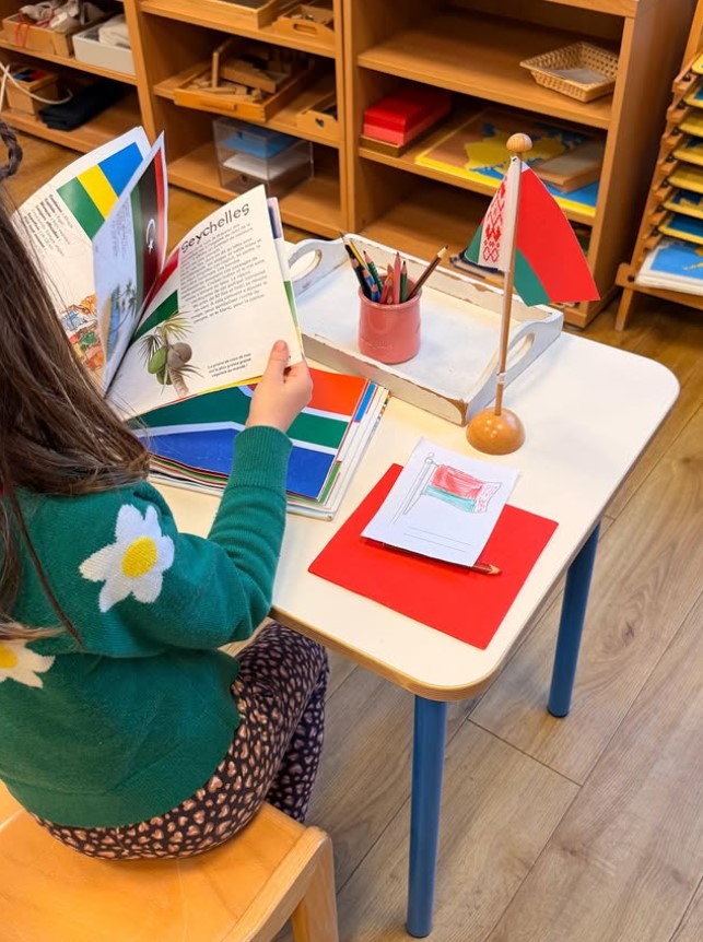 Ecole Montessori bilingue Paris 8 : des activités culturelles et motrices pour s'ouvrir au monde