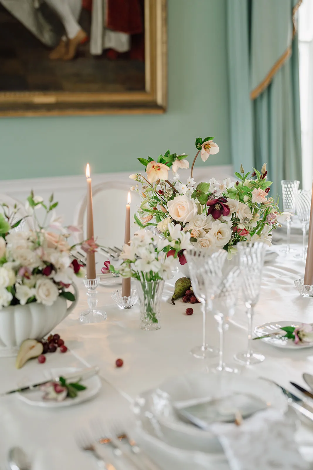 Wedding Flower Table setting with hellebores, tulips and roses