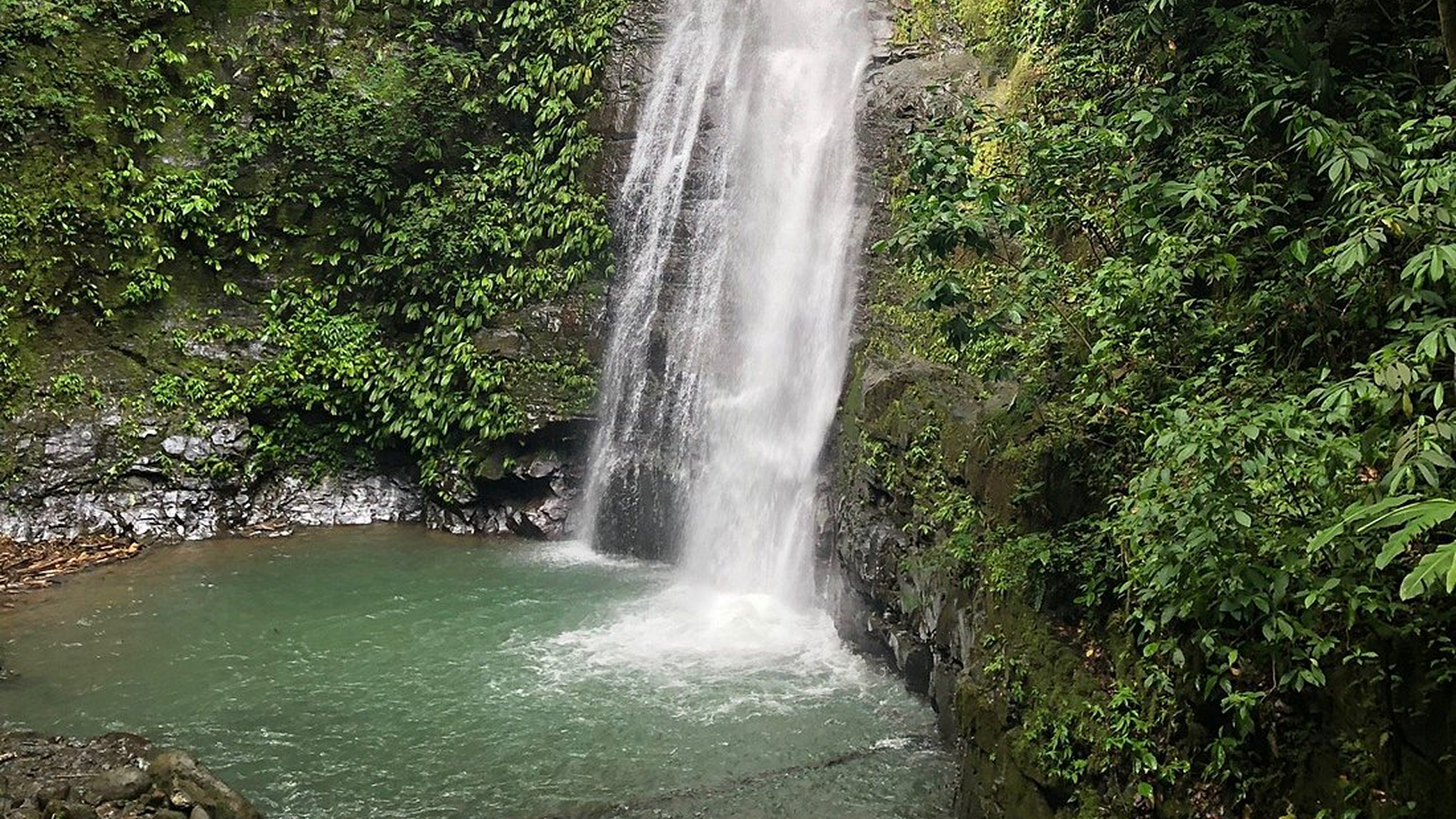 Santa Lucia Falls