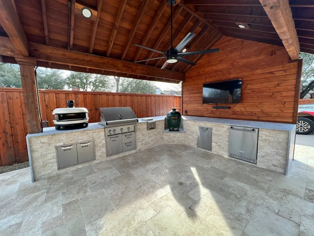 outdoor kitchen