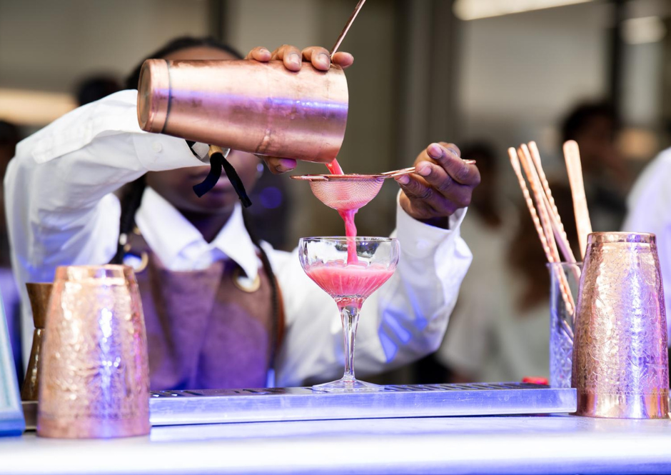 Animation cocktail mariage : 13 idées originales