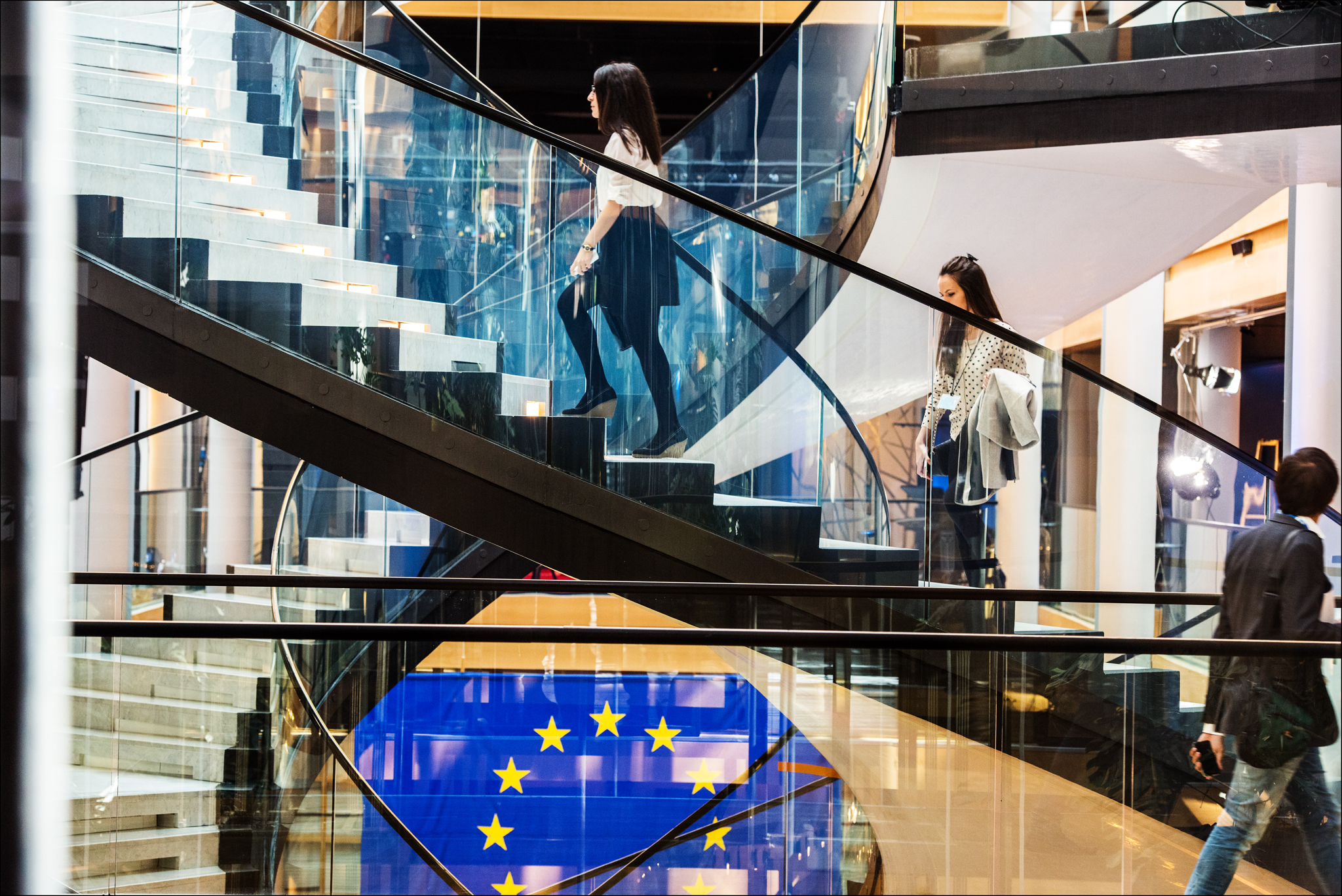 Shoring up an International System Adrift: A Policy Guide for the EU in Five Areas of Global Governance