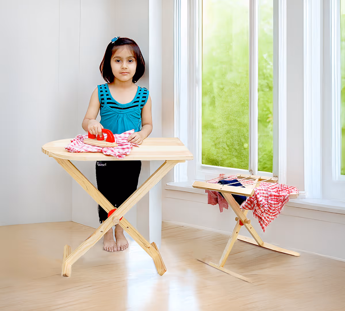 Kid's Ironing Set with Cloth Line