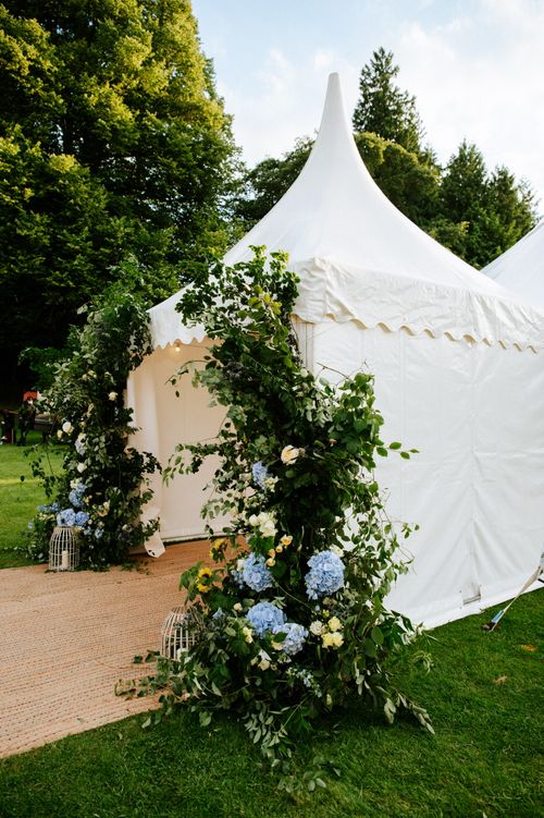 blue and yellow wedding flowers rutland wedding florist