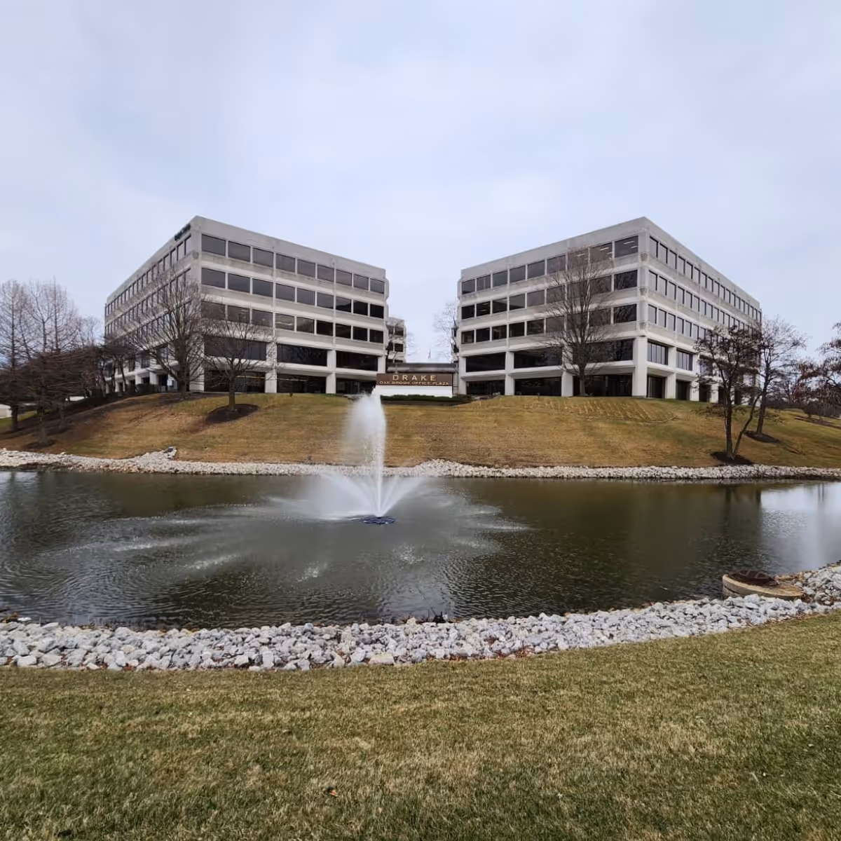 fountain-commercial-installation-in-oak-brook
