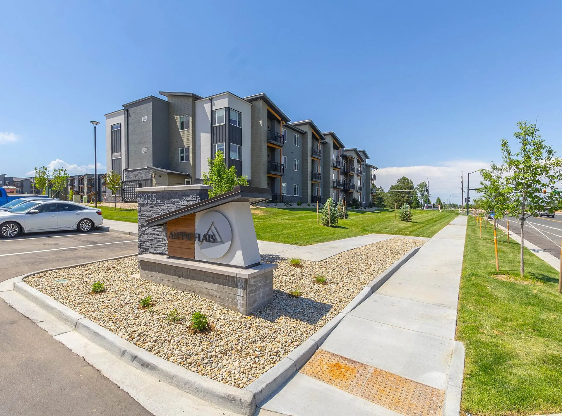 Residential landscape design by Belmire