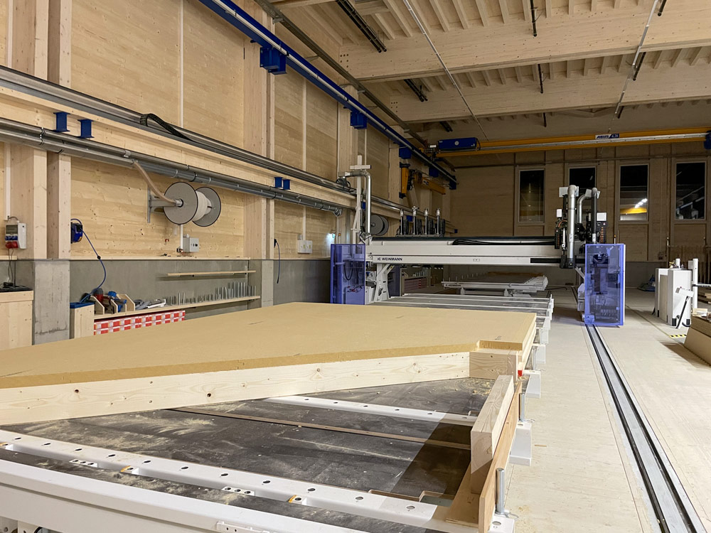 Einblick in Produktion von Holzhausbau von Holzbau Nüßlein aus Zapfendorf bei Bamberg