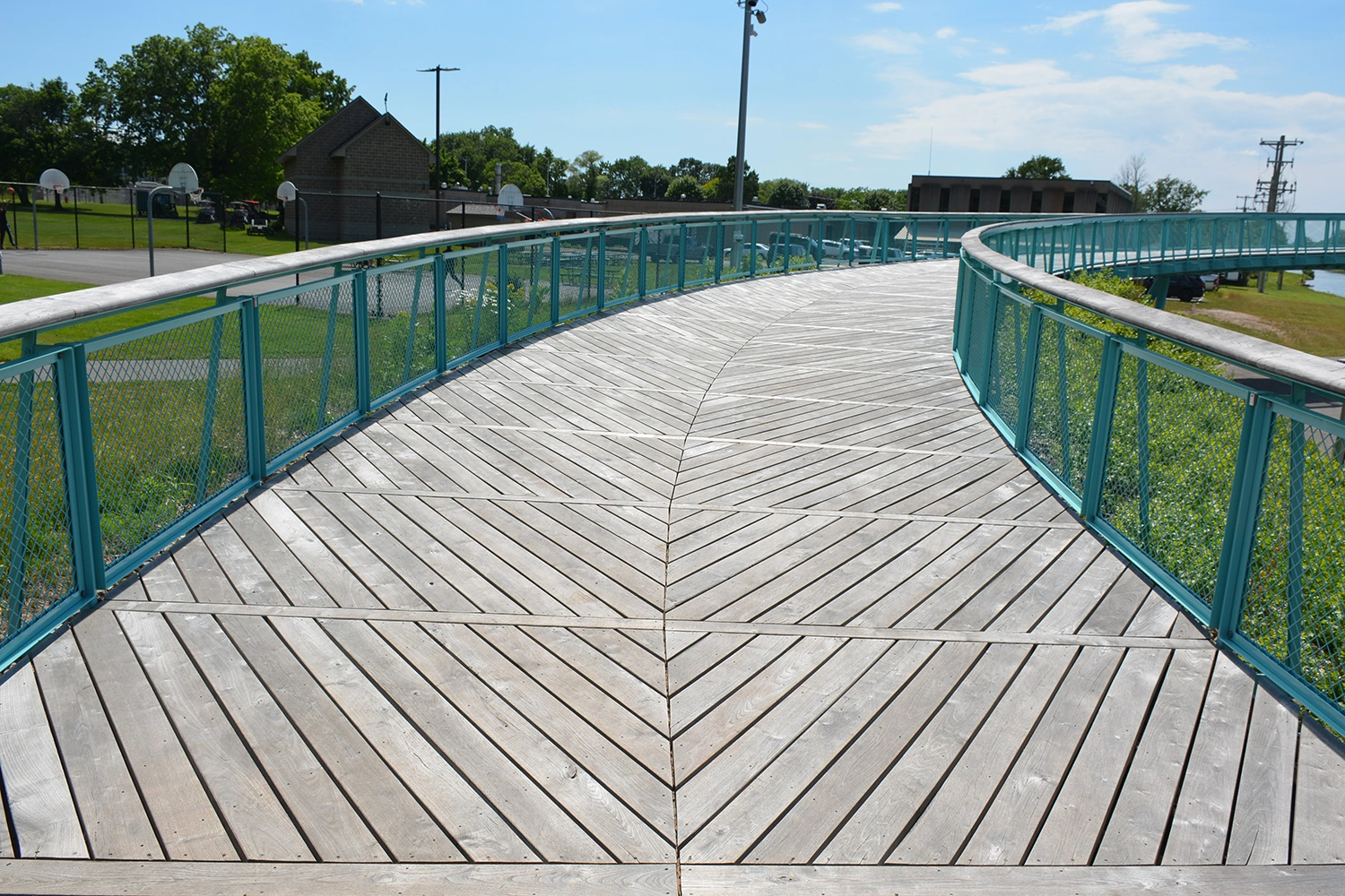 Erie Canal Pedestrian Bridge