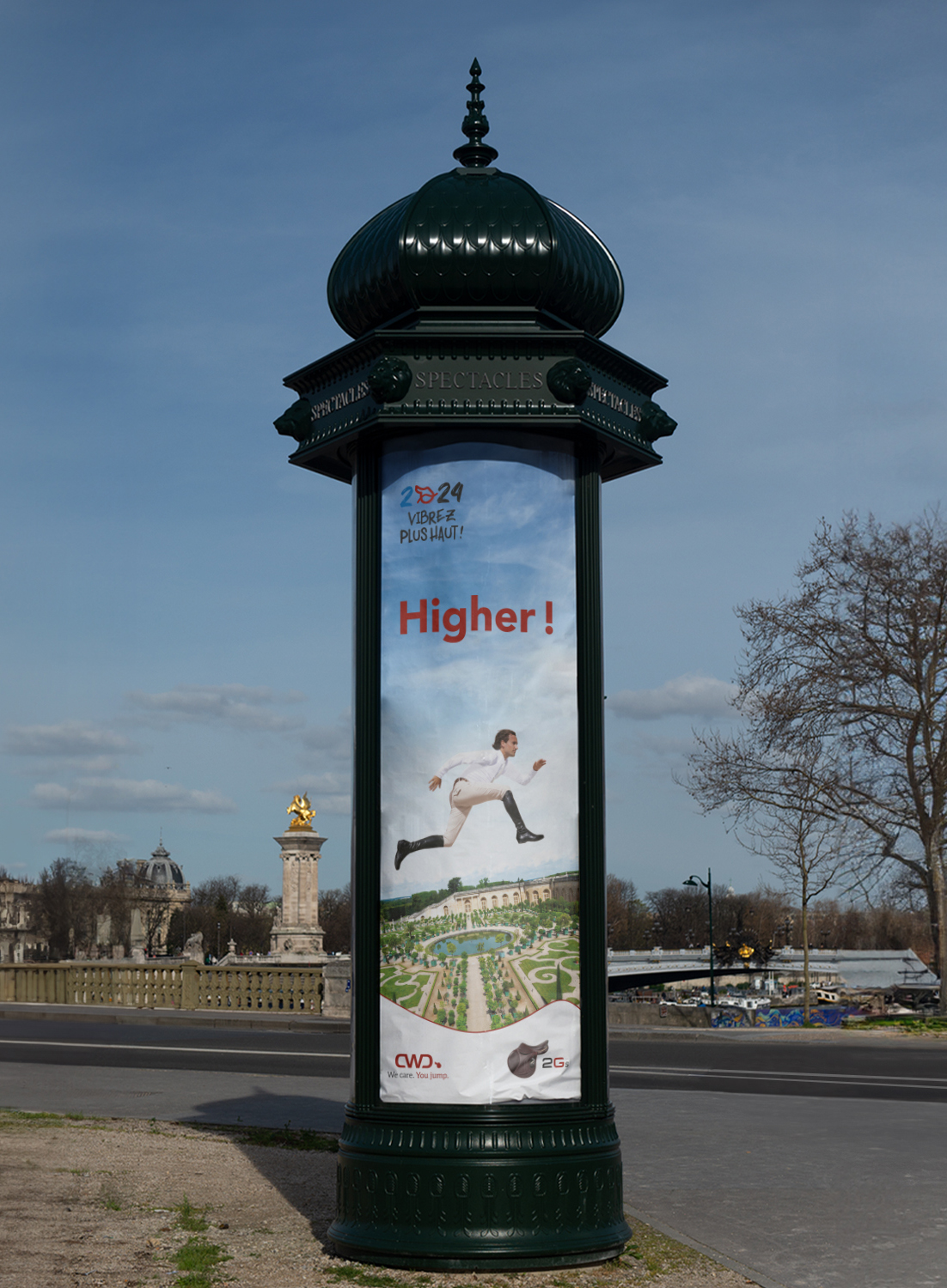 campagne cwd dans paris montrant un kiosk publicitaire