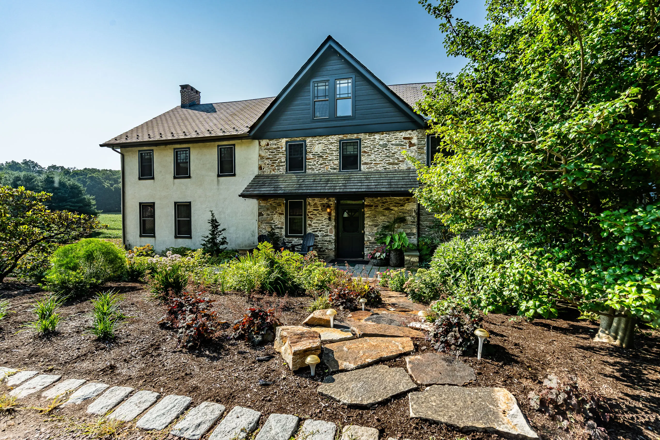 The House at Historic Buck Run Farm - Chester County getaway and wedding venue