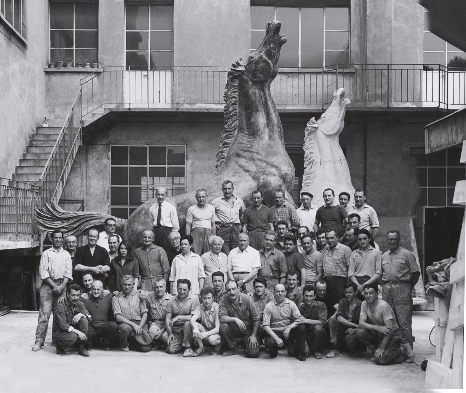 Francesco Messina's RAI Horse photographed with the Artist and all of Battaglia's staff in 1966.