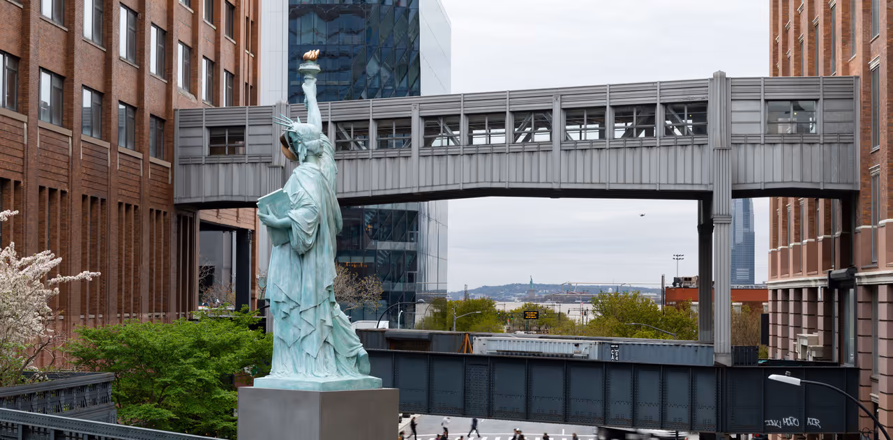 Paola Pivi, You know who I am, photo©Attilio Maranzano, A High Line Commission, Courtesy of the High Line and Artist
