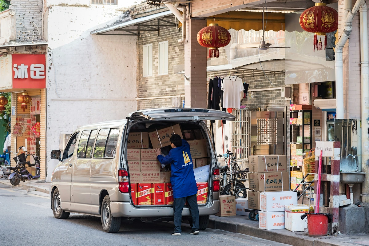 How to start a delivery business