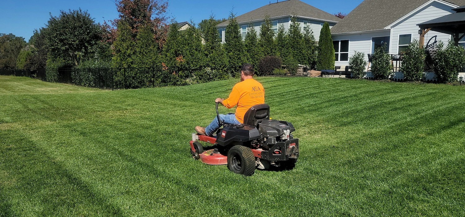 How to start a lawn care business