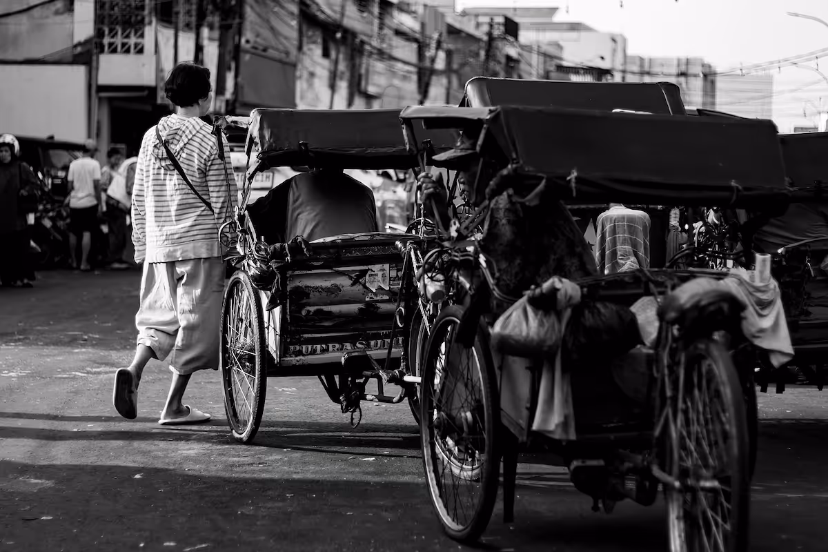 How to start a transportation business