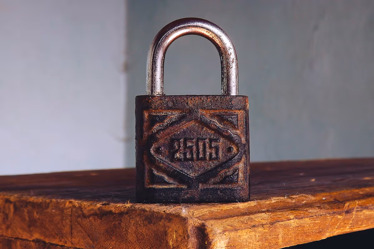 How to start a locksmith business