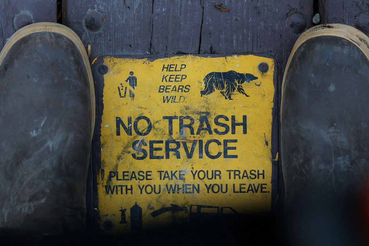 How to start a trash can cleaning business