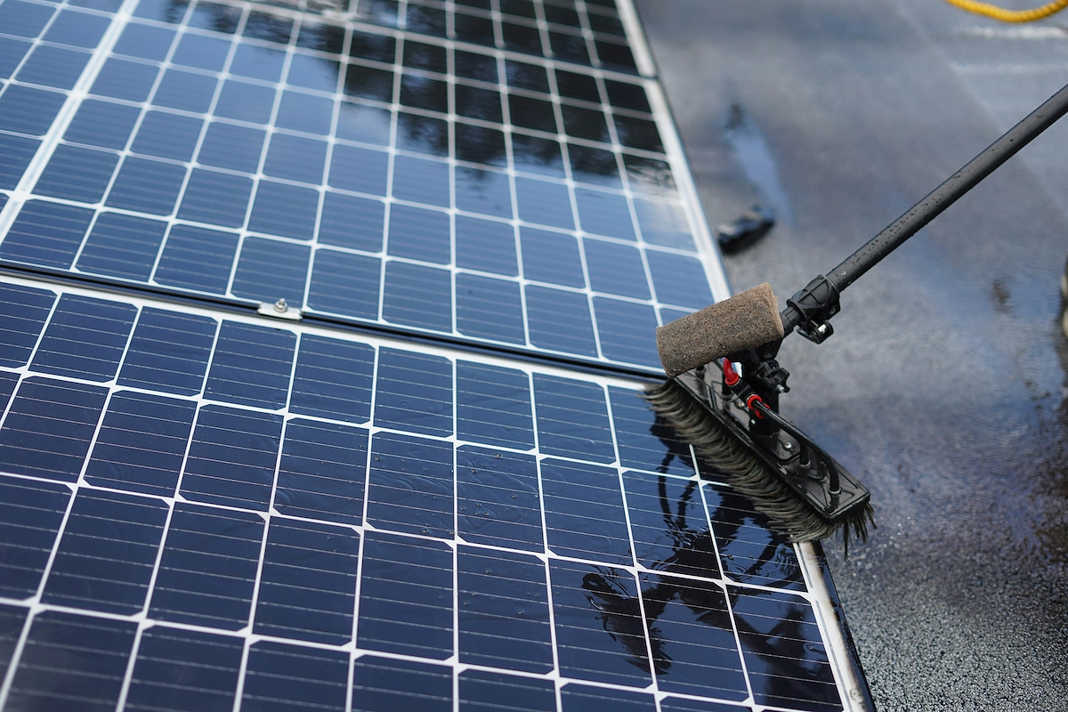 How to start a solar panel cleaning business