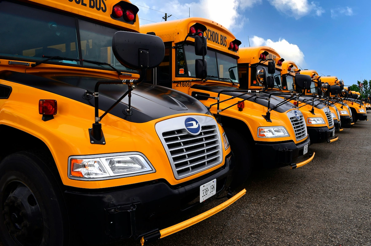 How to start a school transportation business