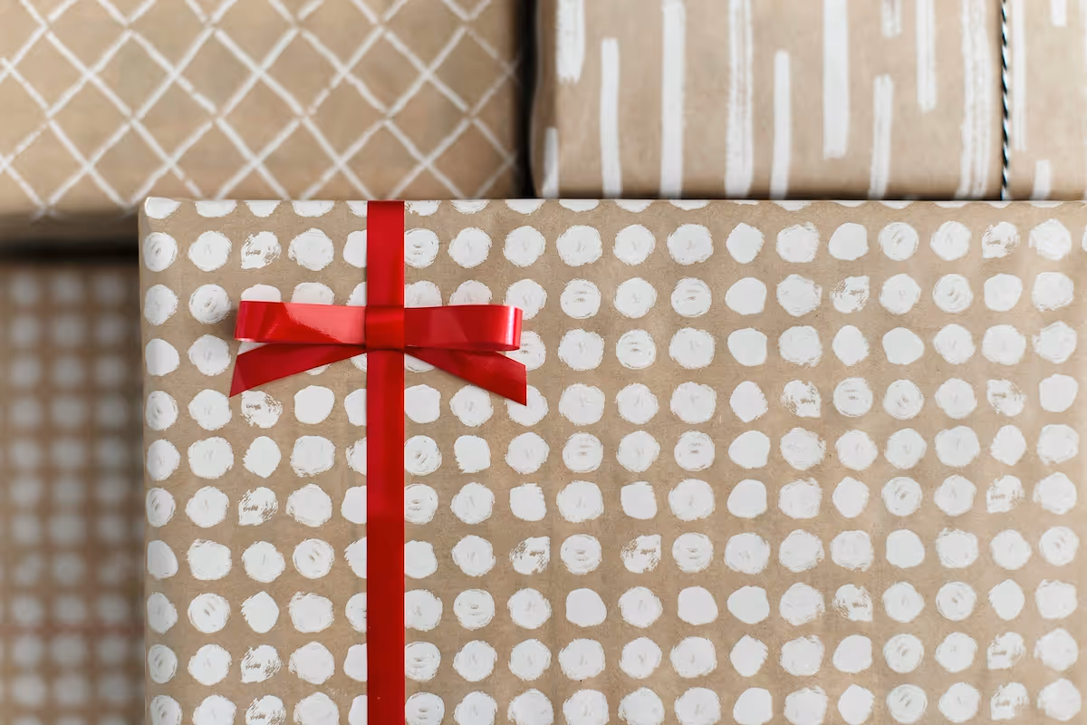 How to start a wrapping paper business