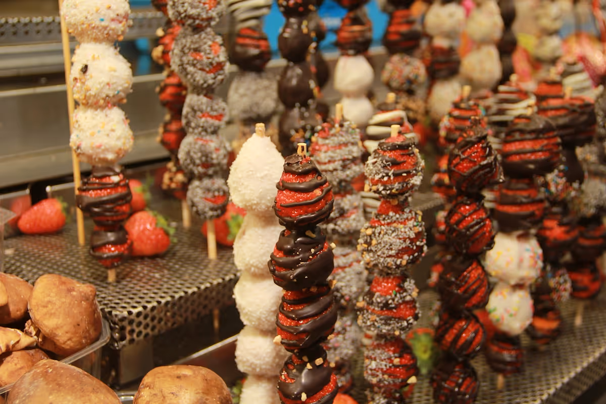 How to start a chocolate covered strawberry business