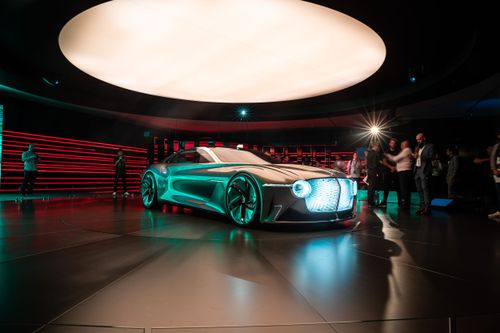 Bentley EXP 100 GT by Studio Waldemeyer