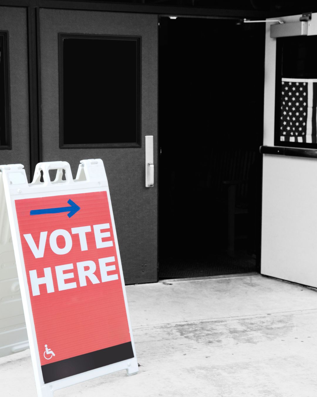 voting place open door